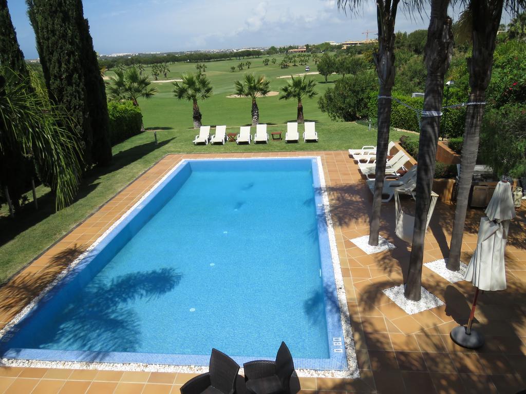 Villa Laguna Golf-Frente Ao Laguna Golf Vilamoura Extérieur photo