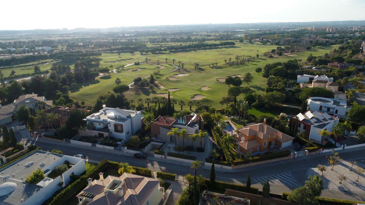 Villa Laguna Golf-Frente Ao Laguna Golf Vilamoura Extérieur photo