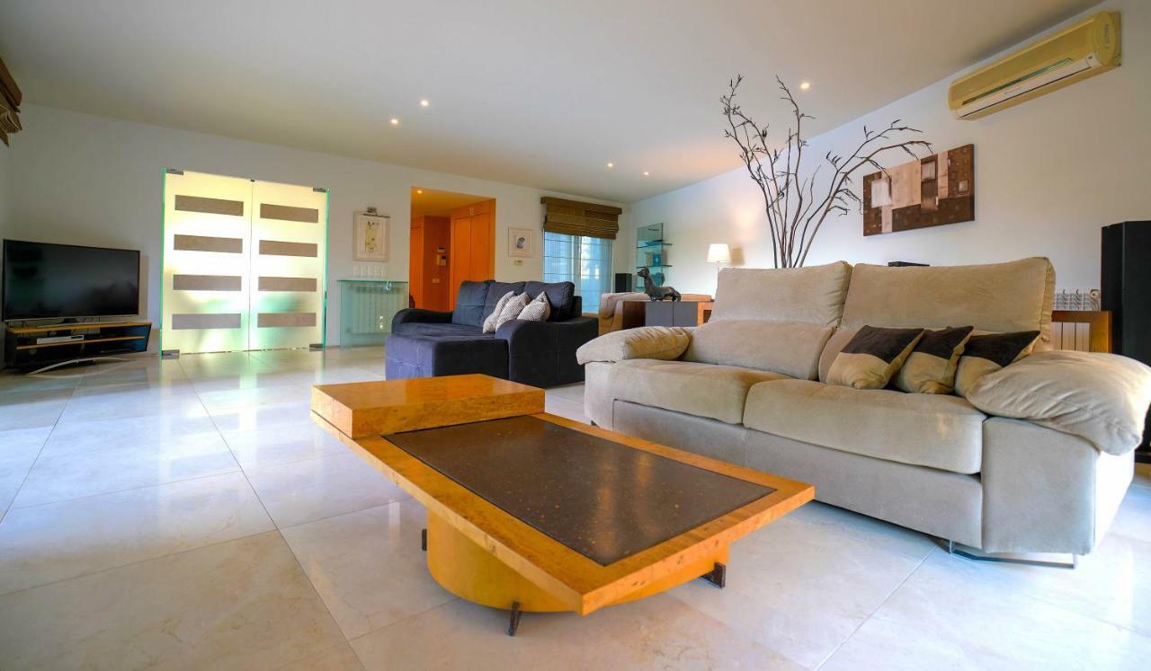 Villa Laguna Golf-Frente Ao Laguna Golf Vilamoura Extérieur photo